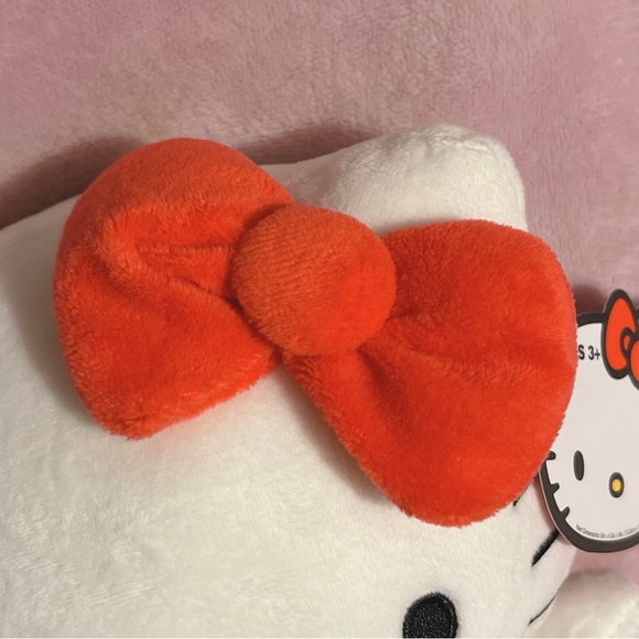 Hello Kitty Christmas Santa Claus Plush - Picture 2 of 10